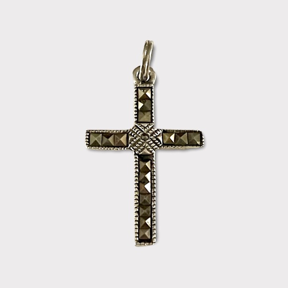 Vintage Sterling Silver 925 and Marcasite Cross Pendant - Picture 1 of 7